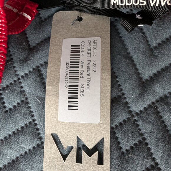 Modus Vivendi Pleasure Thong - S - Picture 2 of 5